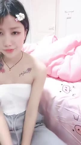 果冻传媒之强奸一直照!顾我的嫂子-杨美娟海报剧照